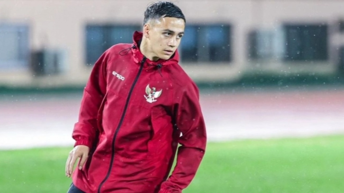Tijjani Reijnders Tolak Barcelona, Eliano Reijnders: Dia Bahagia di AC Milan