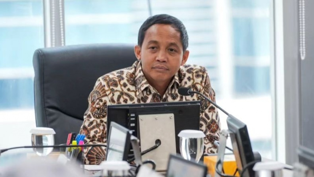 Minggu Kelabu Dunia Pendakian, Menhut Berduka Atas Pendaki Merbabu dan Mbok Yem Puncak Lawu