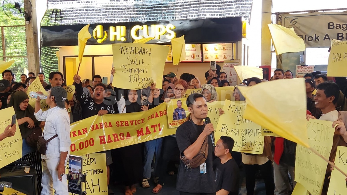 Imbas Kios Disegel Sarana Jaya, Pedagang Ancam Tutup Akses JPM Pasar Tanah Abang: Kami Sepakat Ogah Bayar Service Charge