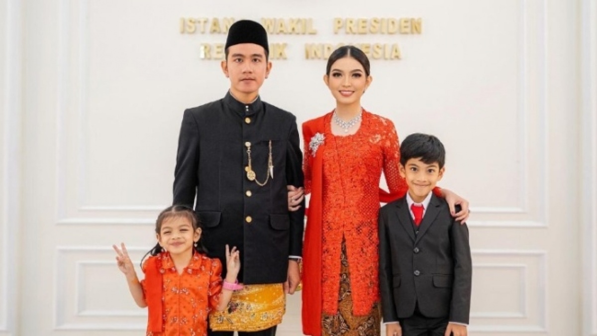 Bedanya Kasta Sepatu Jan Ethes di Pelantikan Gibran Rakabuming: Bukan Bata Apalagi PRO ATT