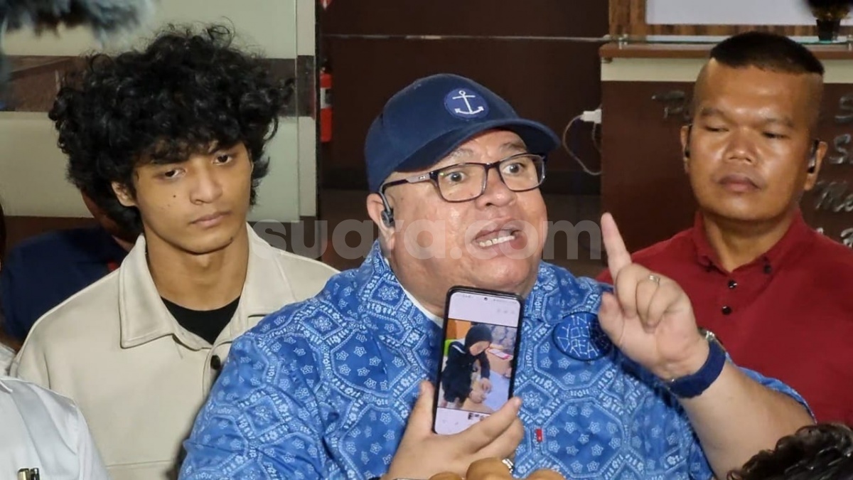 Serius Polisikan Lolly, Razman Nasution Sambangi Polres Jaksel Buat Diskusi dengan Vadel Badjideh di Penjara