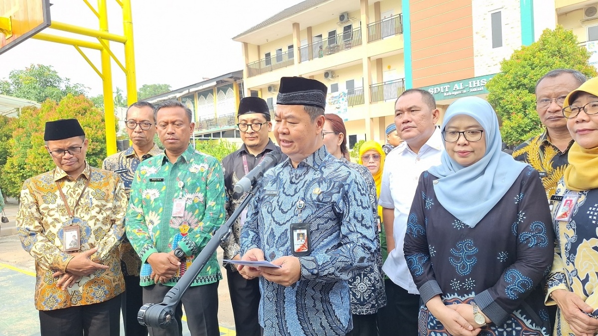 Gibran Mendadak Batal Tinjau Uji Coba Makan Bergizi Gratis di Jaksel, Pj Gubernur: Beliau Sangat Sibuk