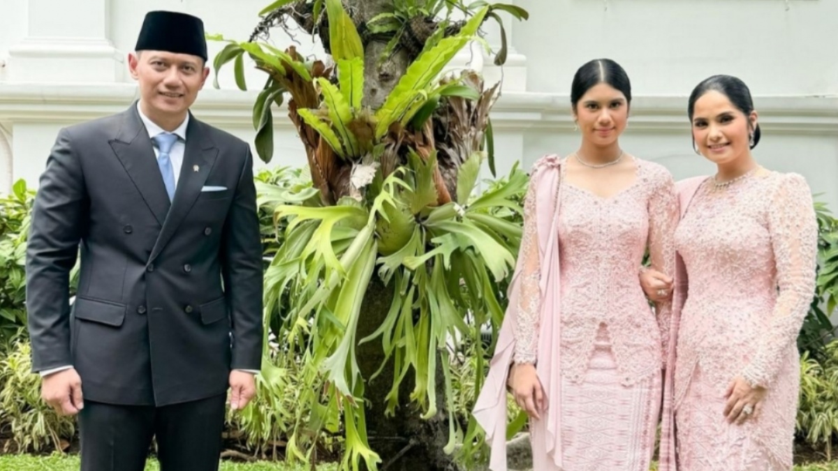 Cuek Saat Dicium AHY dan Annisa Pohan di Acara Ultah, Etika Aira Yudhoyono Jadi Sorotan
