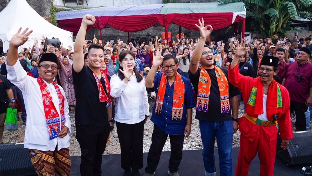 Temui Warga Jakbar, Pramono Anung Janjikan Program Sarapan Gratis bagi Pelajar Hingga Atasi Banjir