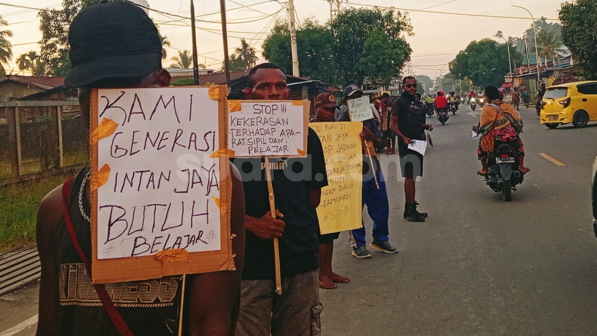 SPWP Gelar Aksi Bisu Desak Kapolri dan Kapolda Ungkap Pelaku Pembunuhan dan Penyiksaan Pelajar