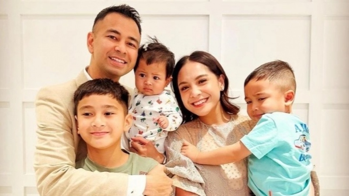 Menu Buka Puasa Rafathar Bikin Salfok Warganet: Orang Kaya Makannya...