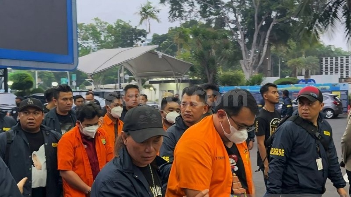 Bertambah jadi 18 Orang, Ini 2 Tersangka Baru yang Dijerat Kasus Judol Pegawai Komdigi
