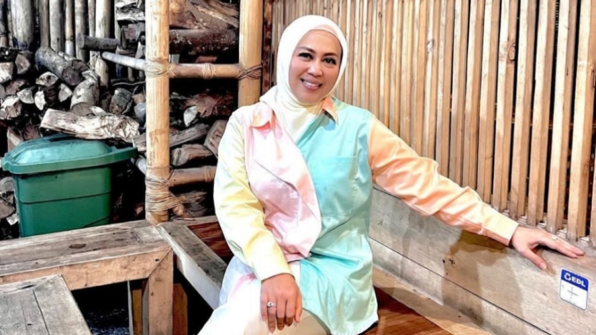 5 Koleksi Tas Branded Shanty Istri Denny Cagur, Harganya Bukan Main