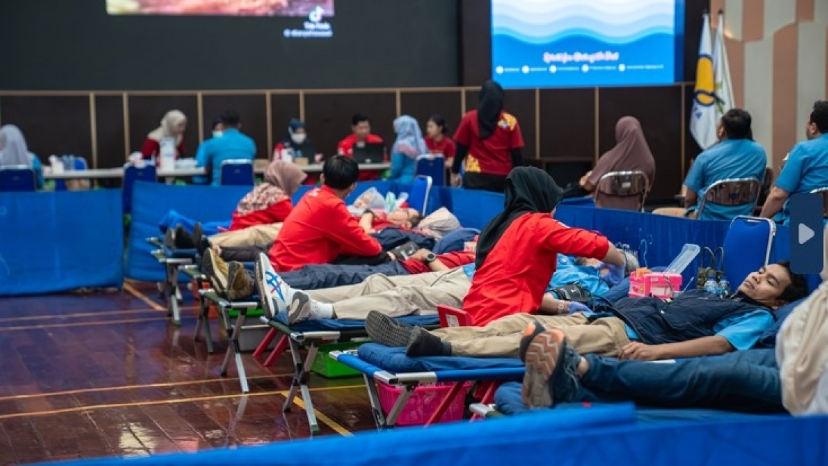 Rayakan HUT ke-44, Brantas Abipraya dan PMI Gelar Donor Darah untuk Bantu Masyarakat yang Membutuhkan