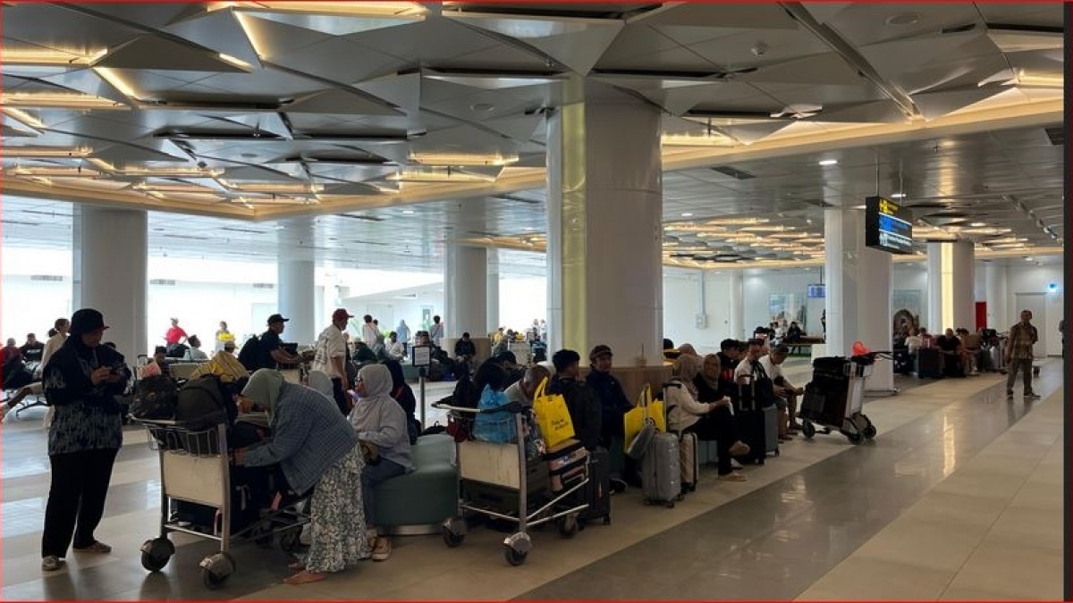 Bandara Lombok Dipadati Penumpang, Efek Penutupan Soetta
