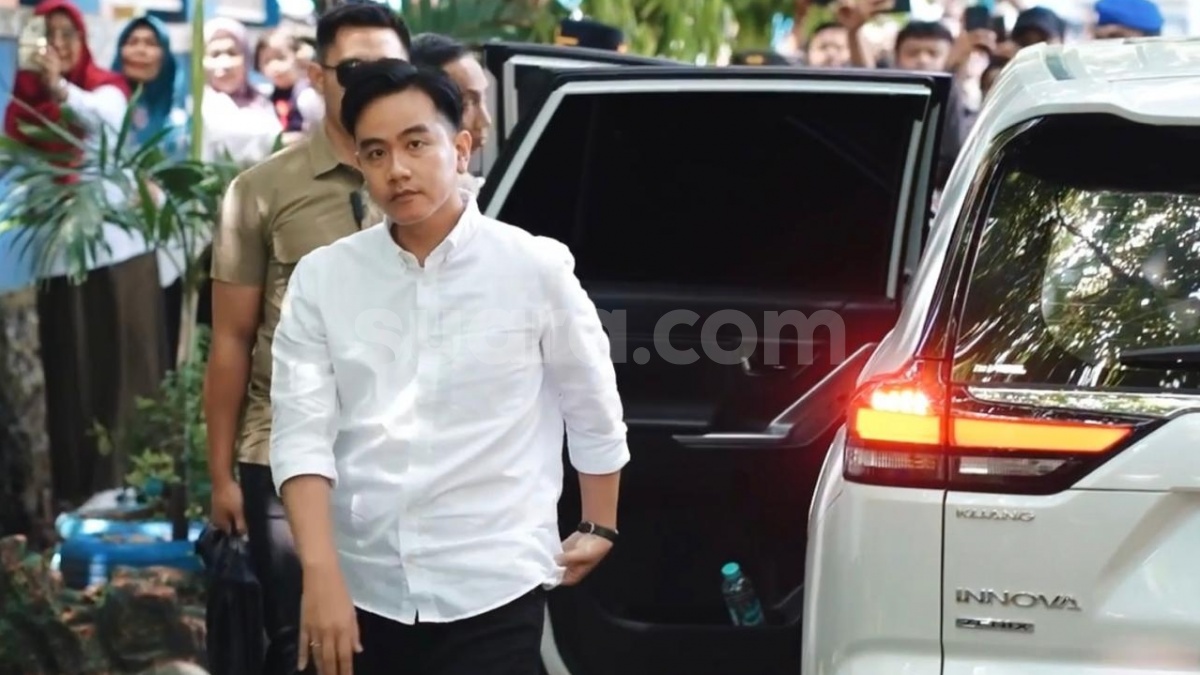 Beri Sambutan, Gibran Tak Paham Penggunaan 'Para' Jadi Sorotan: Sekelas Wapres kok Gini...