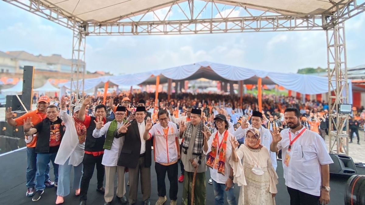 Militansi 'Anak Abah' dan Ahoker Bisa Antar Pram-Rano Menang Satu Putaran? Begini Hitungan-hitungan Pakar