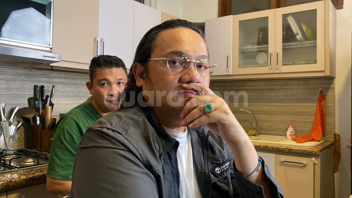 Plintat-plintut Farhat Abbas: Dulu Pamer Momen Agus Salim Bisa Melihat Lagi, Kini Ganti Jawaban