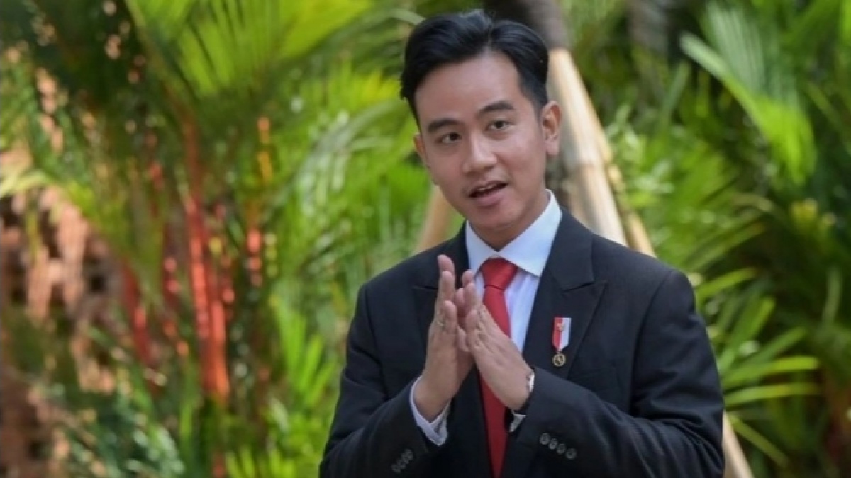 Ngomongin AI dengan Anak Muda, Ekspresi Gibran Jadi Gunjingan: Kayak Nggak Paham...