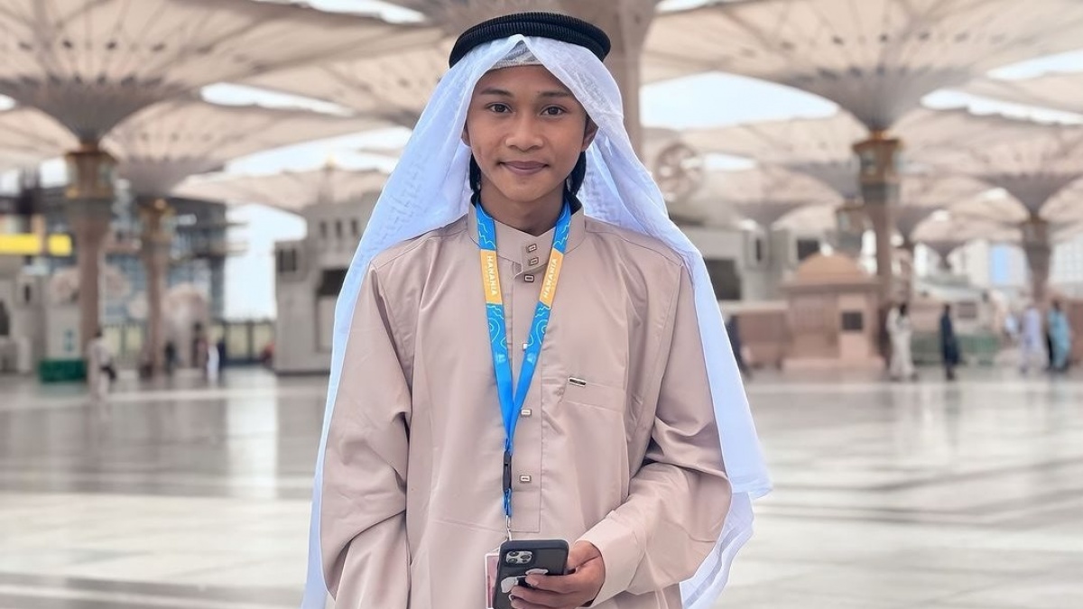 Dapat Souvenir TV dari Amanda Manopo, Fajar Sadboy Nyumbang Piring dan Gelas