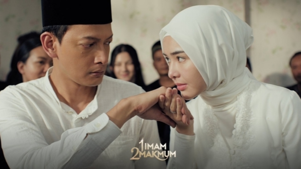Akui Nyaman, Amanda Manopo Inisiatif Pakai Hijab di Film 1 Imam 2 Makmum