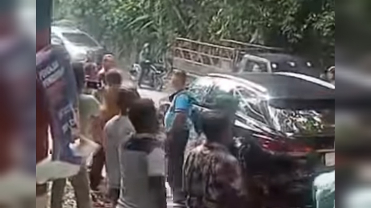Rombongan Ketua NasDem Diserang Sejumlah Orang di Tapteng, Ada yang Kena Tikam
