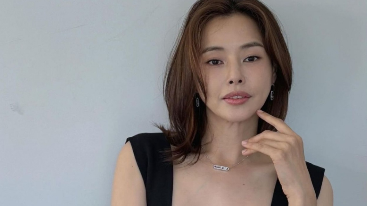 Sinopsis Aema Tayang di Netflix Hari ini, Pesona Honey Lee dalam Aksi Komedi