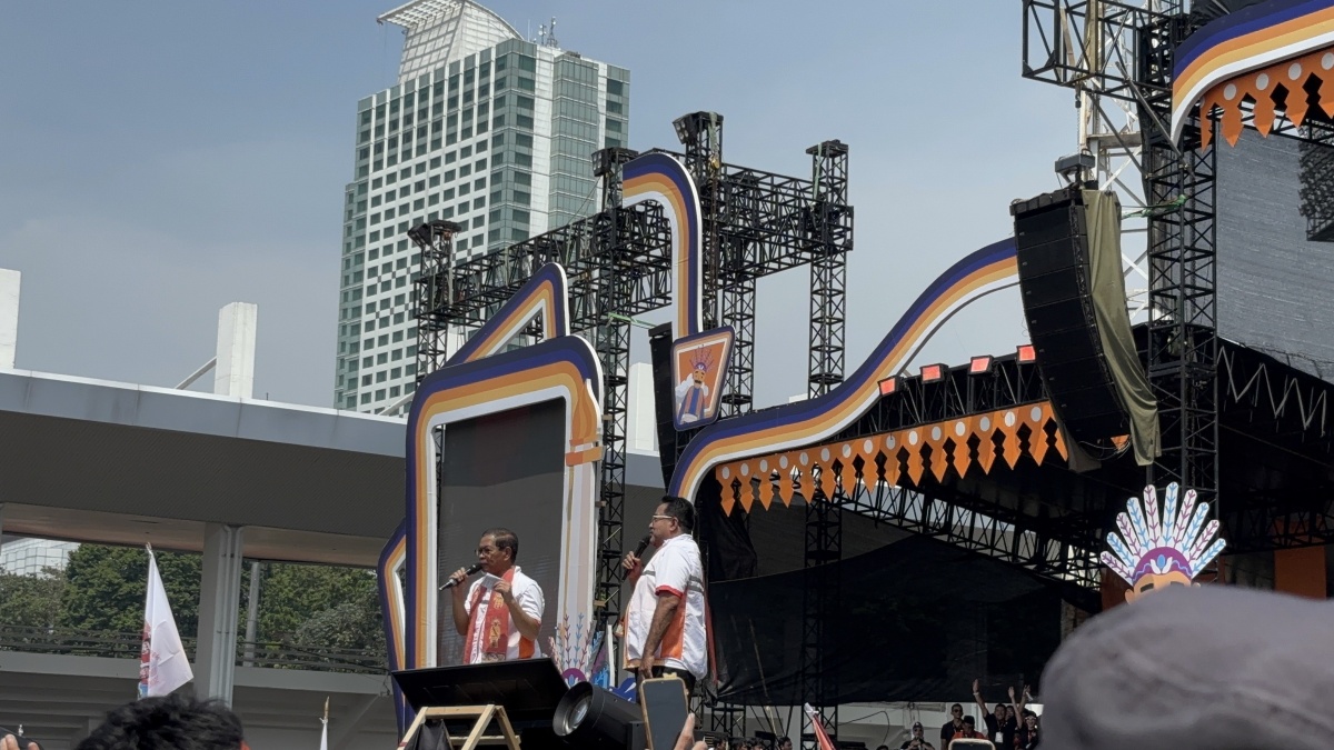Bang Doel Ajak Pendukungnya Copot Atribut Kampanye: Spanduk, Baliho Buat Tatakan Tiker