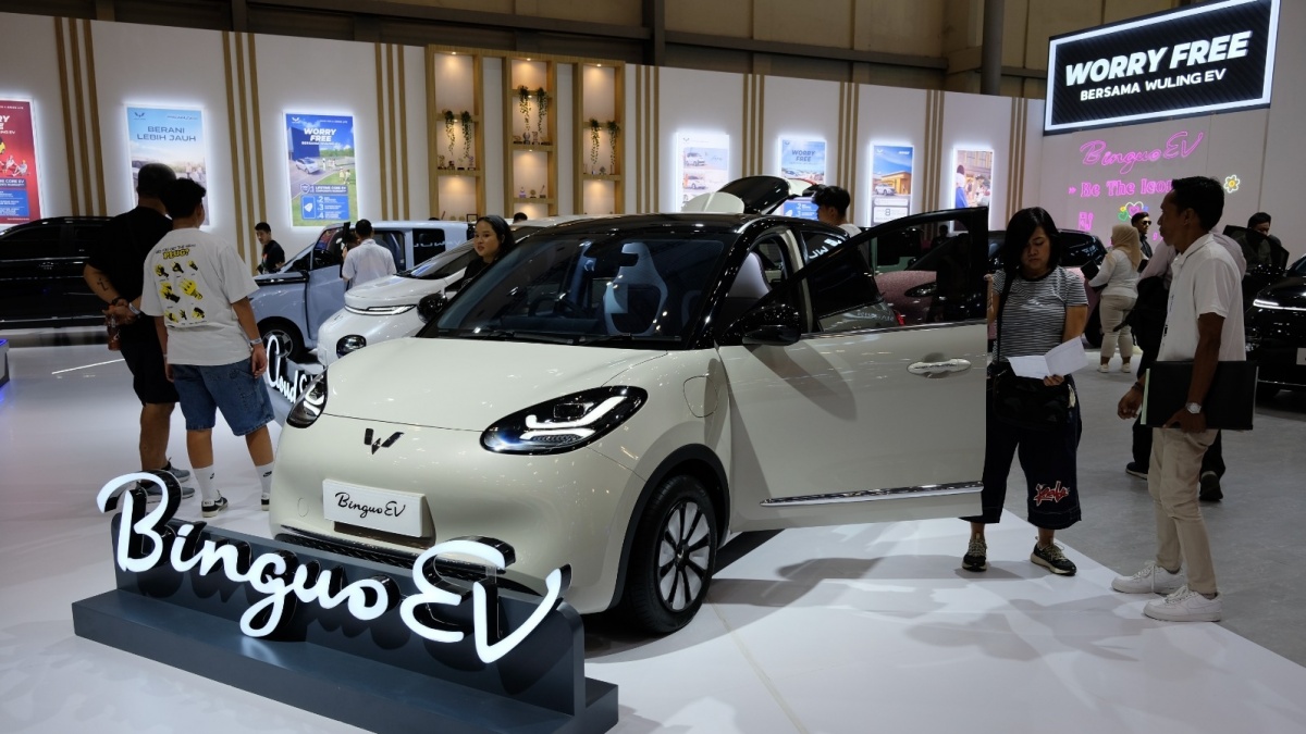 Wuling Luncurkan Dua Mobil Baru di IIMS 2025