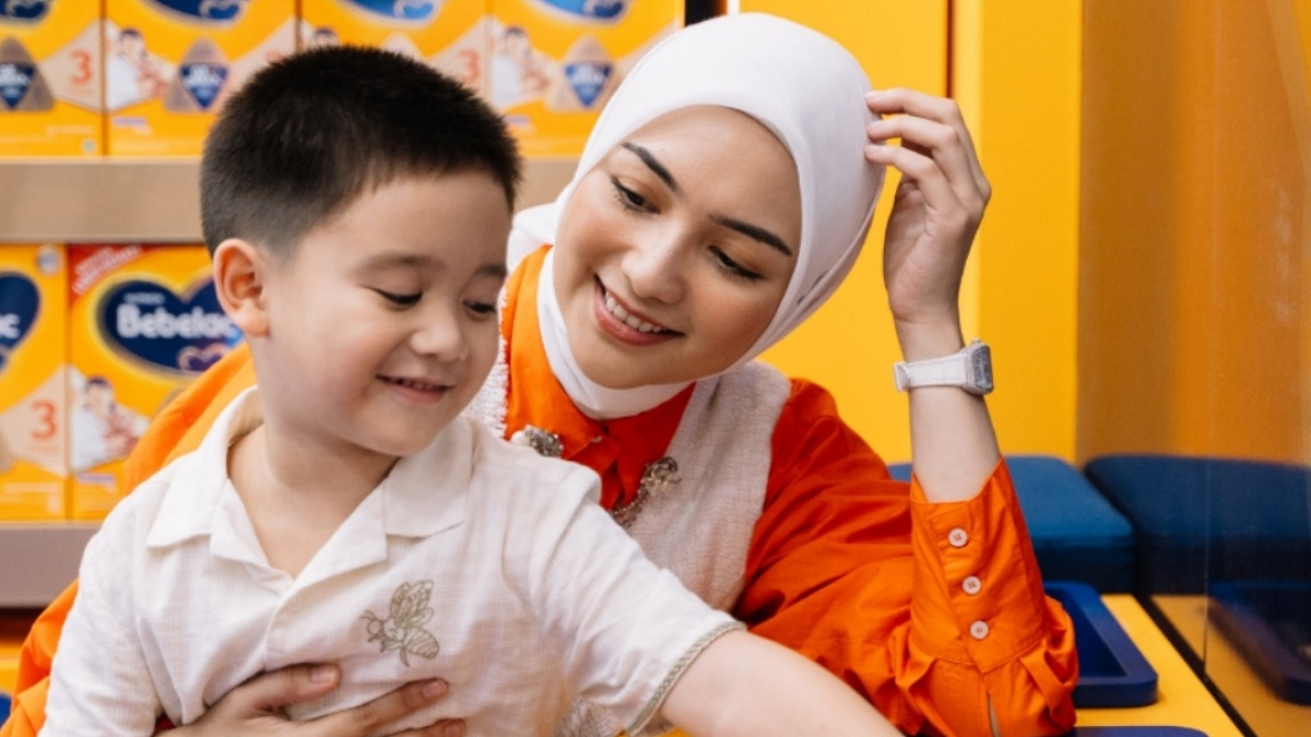 Berani Banget! Anak Citra Kirana Kejar Angsa Sampai Kocar-kacir