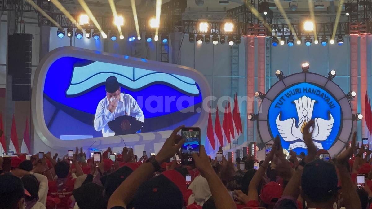 Curhat Program Makan Bergizi Gratis Diejek, Prabowo Mohon Kepercayaan kepada Para Guru
