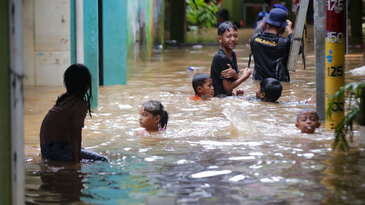 Ancang-ancang Pemprov Modifikasi Cuaca, Liburan Nataru di Jakarta Bakal Bebas Banjir?