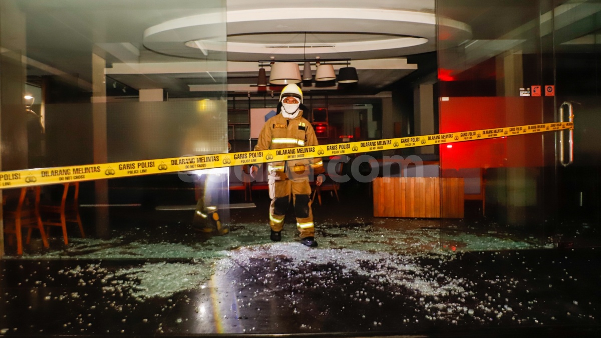 Libatkan Puslabfor, Polsek Kebayoran Baru Lakukan Olah TKP Ledakan Tabung Gas di Spa Blok M