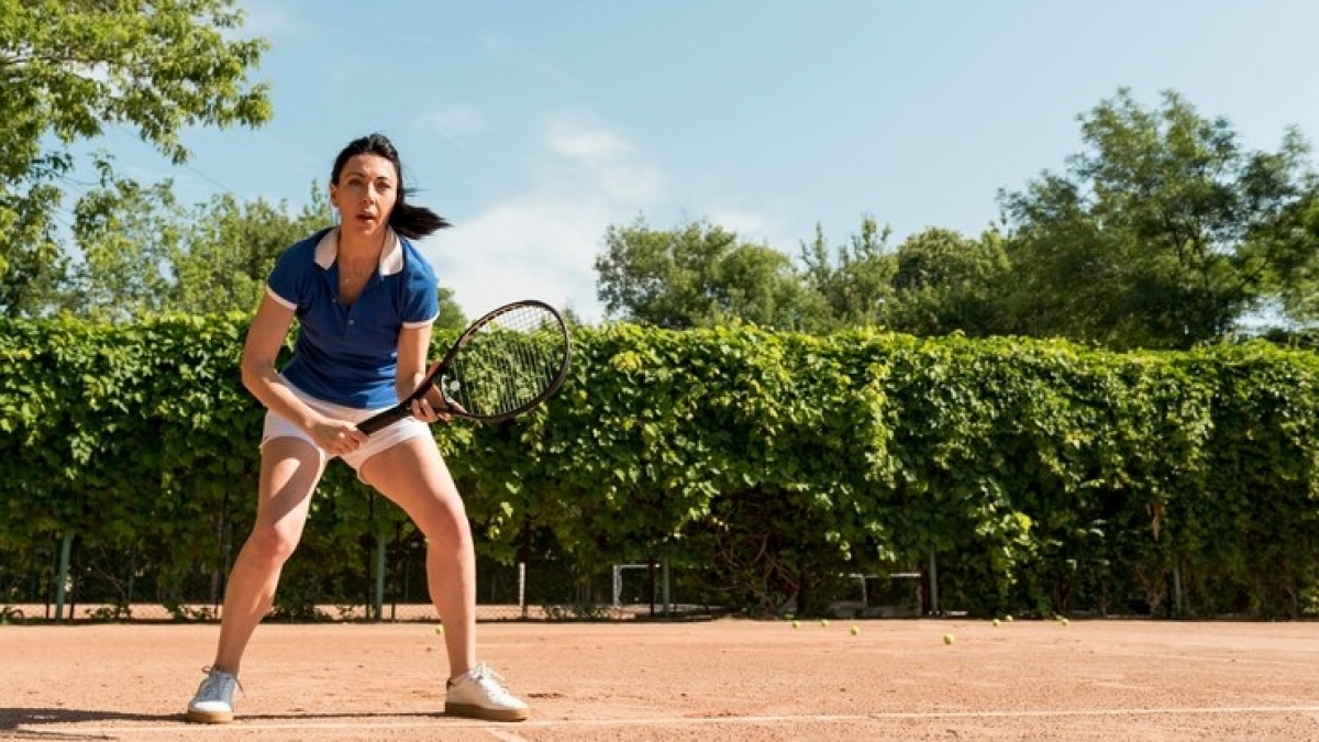 Rekomendasi Sepatu Tenis Harga di Bawah Rp 200 Ribuan Dengan Merek Legendaris