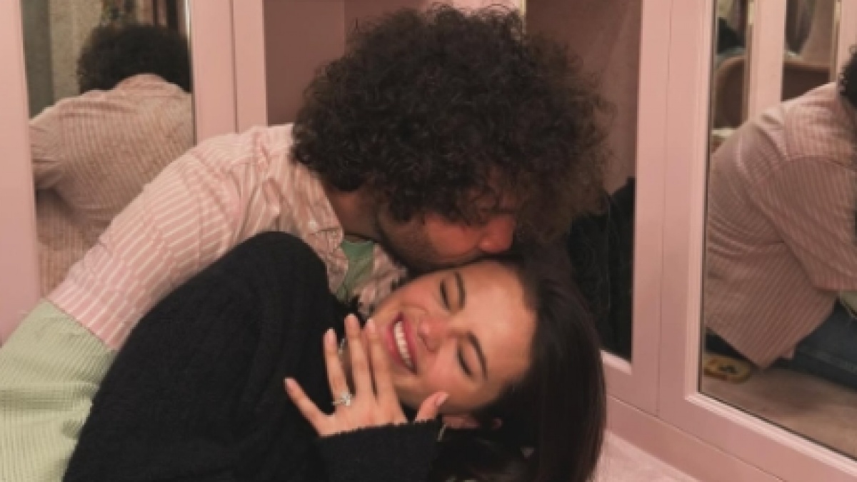7 Pria yang Pernah Dekat dengan Selena Gomez, Kini Sang Aktris Dilamar Benny Blanco