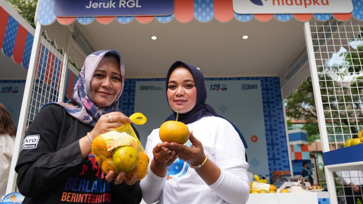 Penuh Semangat Kebersamaan, BRI Gelar Potong Tumpeng Serentak hingga Bazaar UMKM dalam Perayaan HUT ke-129