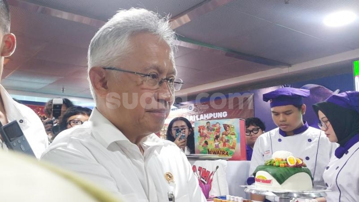 Menteri Satryo Tinggalkan Kemdiktisaintek, Pilih Diam Terkait Isu Reshuffle yang Menimpanya