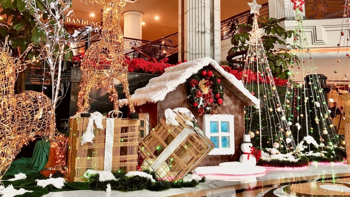 Rayakan Natal dengan Hidangan Istimewa di eL Hotel Bandung