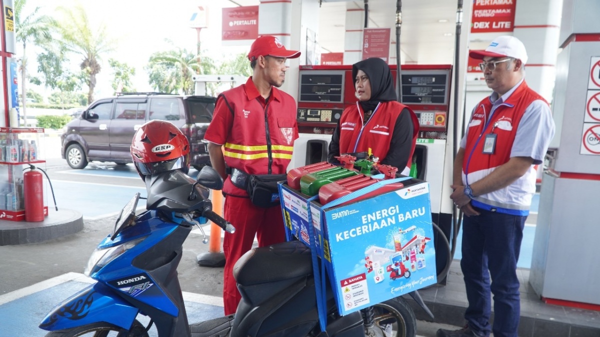 Direktur SDM dan Penunjang Bisnis Pertamina Patra Niaga Pastikan Kesiapan Satgas Nataru di Wilayah JBB