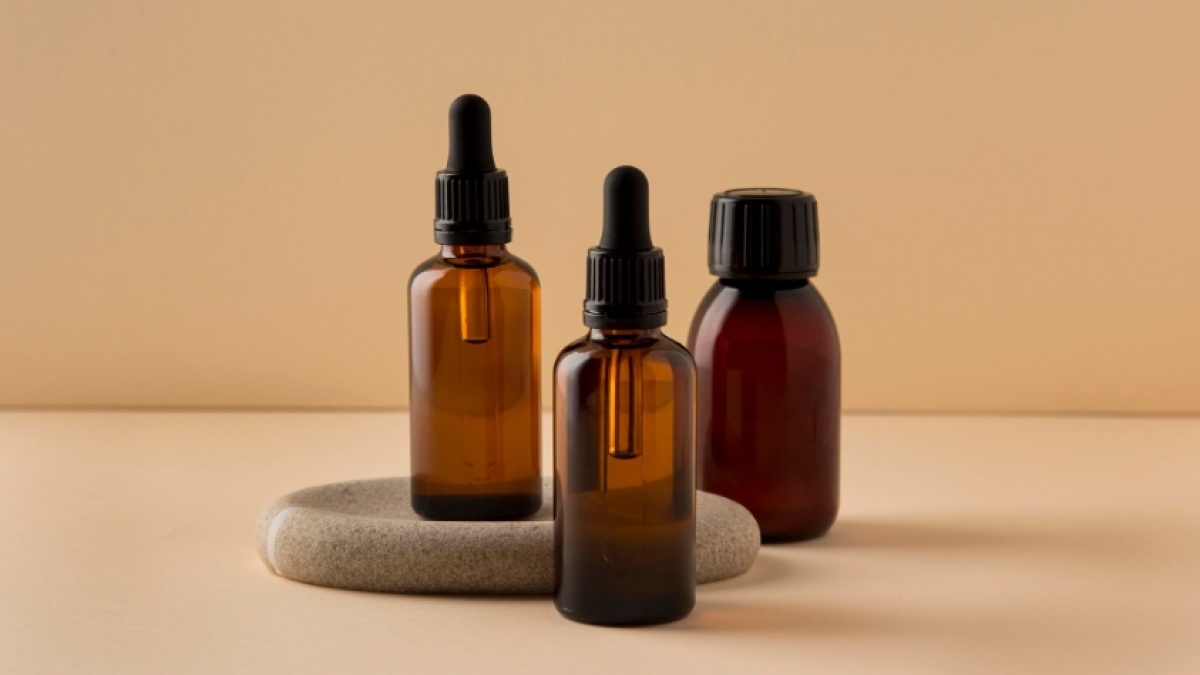 Essence Dipakai Sebelum atau Sesudah Serum? Ini Urutan Skincare yang Benar