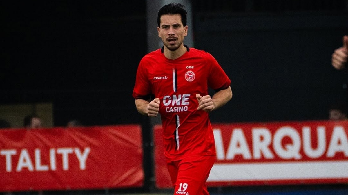 Almere City Surati Pemain untuk Perpanjang Kontrak, Thom Haye Tak Masuk!