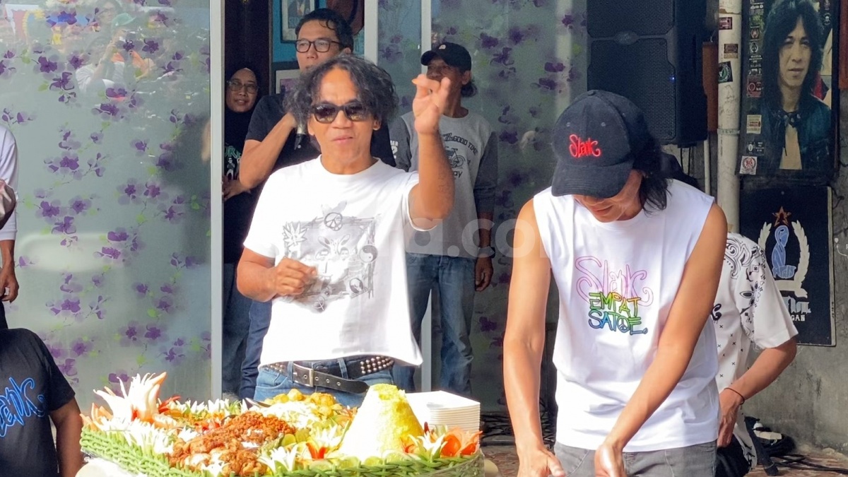 Diklaim Ramah Anak, Konser Perayaan Ultah Slank ke-41 Suguhkan Pasar Malam