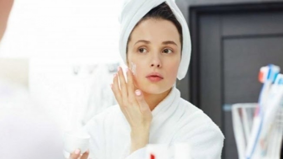 10 Rekomendasi Produk Skincare Anti-Aging Terbaik untuk Usia 30-an ke Atas