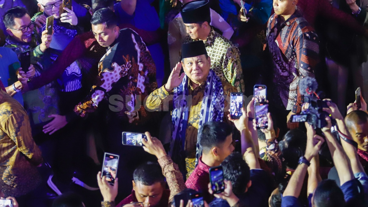 Prabowo Sibuk 'Klarifikasi' Lewat Pidato, Rocky Gerung Sebut Para Menteri Tak Paham Arah Pembangunan Presiden