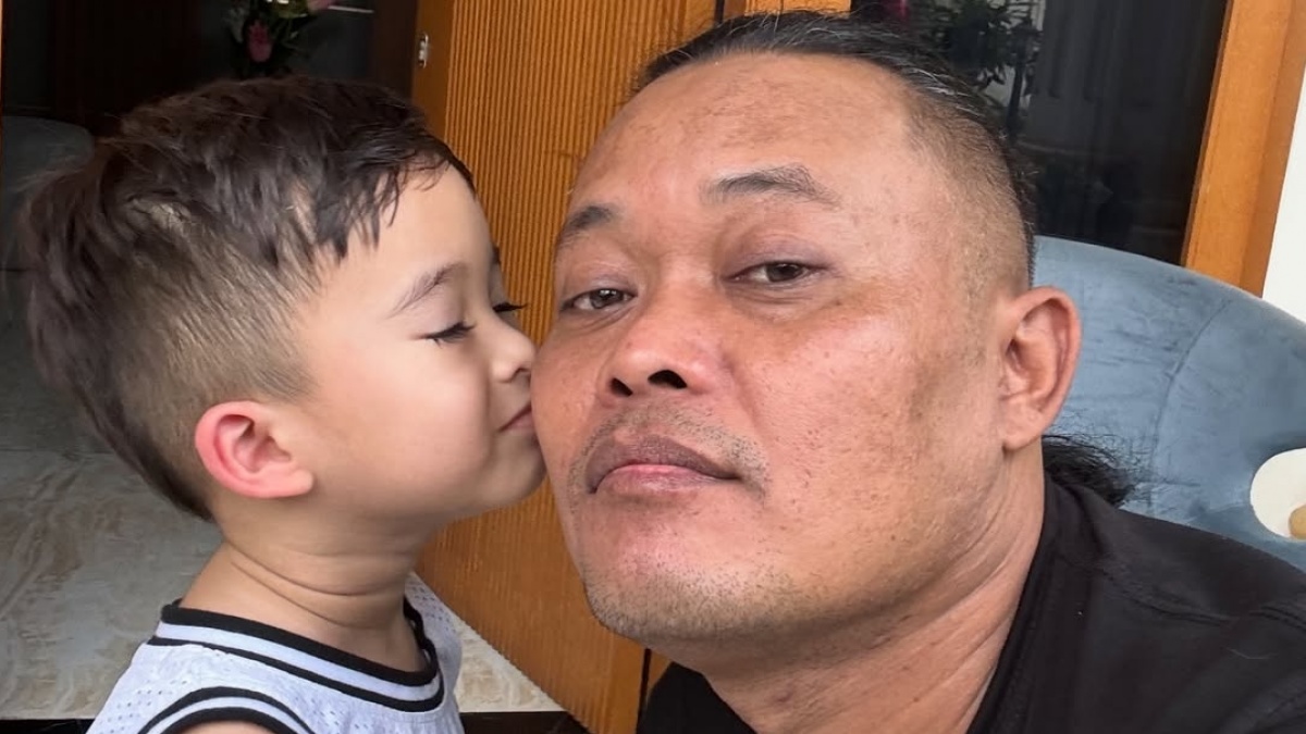 Nathalie Holscher Tampil di Medan untuk Malam Tahun Baru, Sule Pamer Foto Bareng Adzam