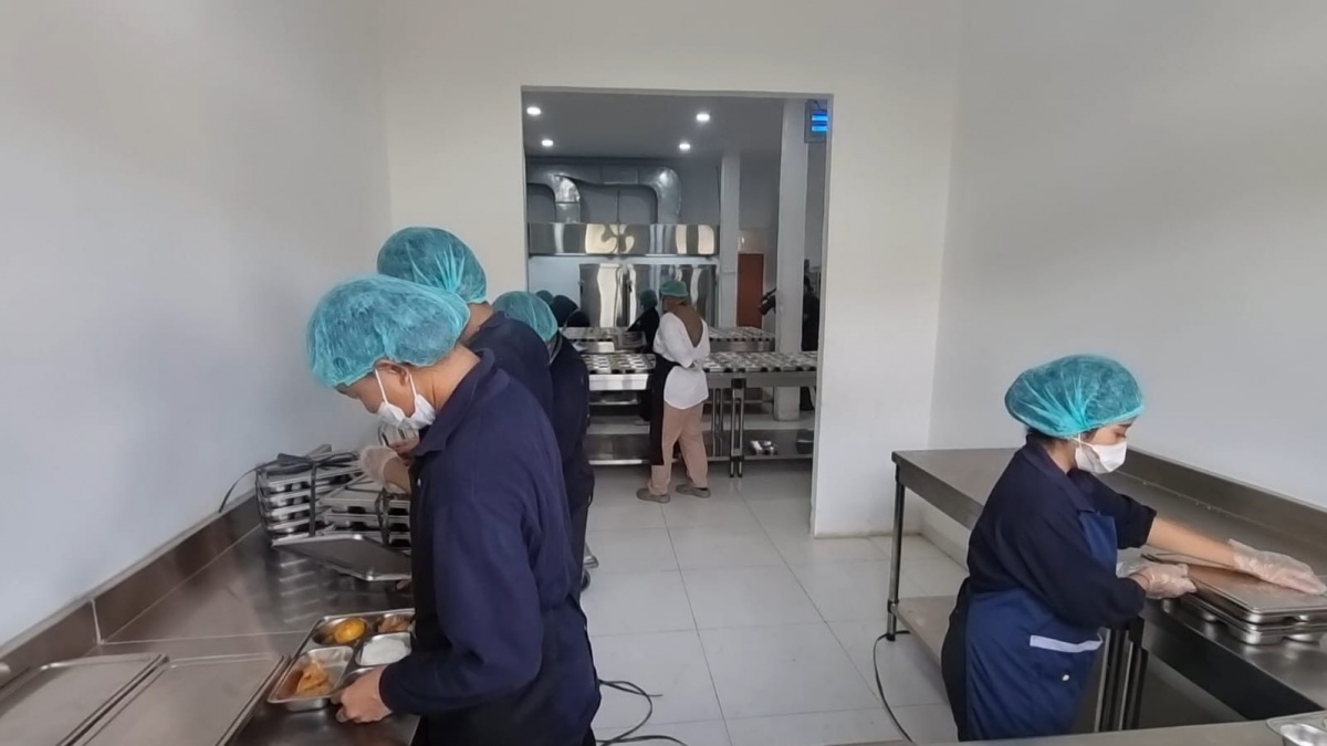 Karyawan Dapur MBG Dapat BPJS Kesehatan dan TK? Ini Rinciannya