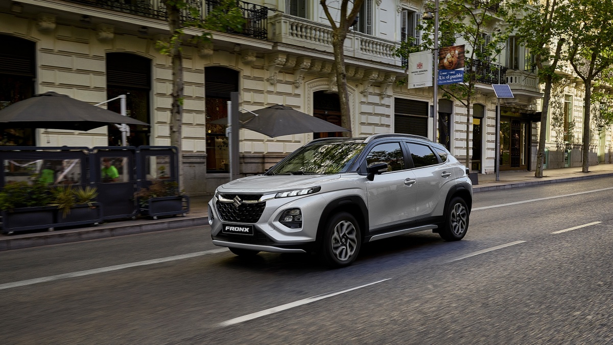 Suzuki Beri Bocoran Mobil Baru di IIMS 2025, Bukan Suzuki Fronx ?