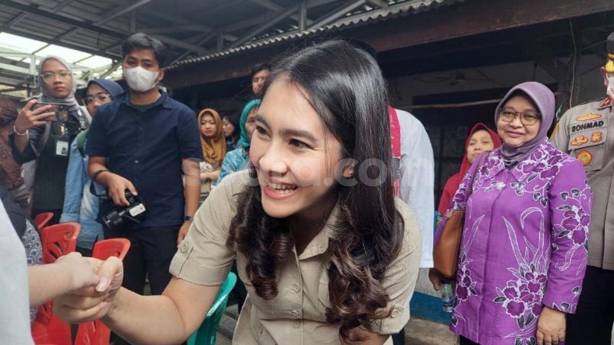HP Jadi Keluarga Baru di Rumah, Wamen Isyana Ingatkan Orang Tua Jangan Kalah Penting