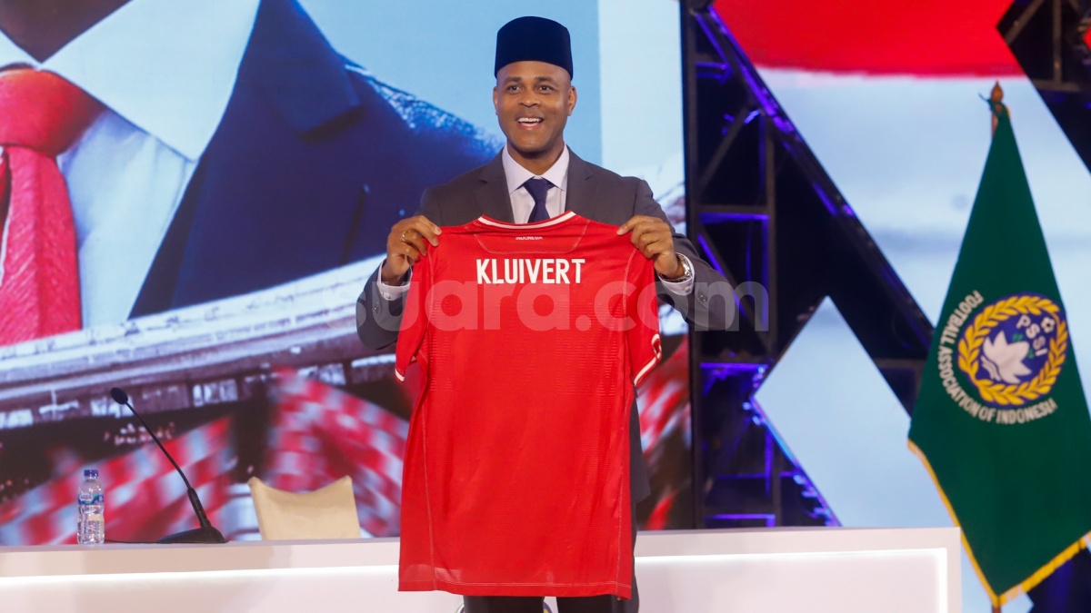 Jelang Debut di Timnas Indonesia, Patrick Kluivert dan Mees Hilgers Alami Nasib Serupa