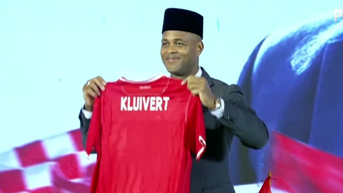 Patrick Kluivert Buka Suara soal Pemecatan Shin Tae-yong: Saya Tidak Menutup Mata...