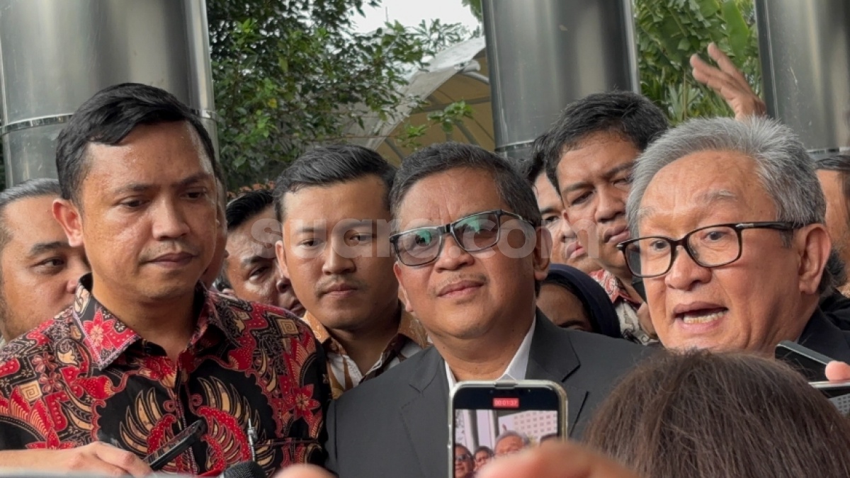 Hasto Mendadak Bungkam Usai Diperiksa KPK, Ada Apa?