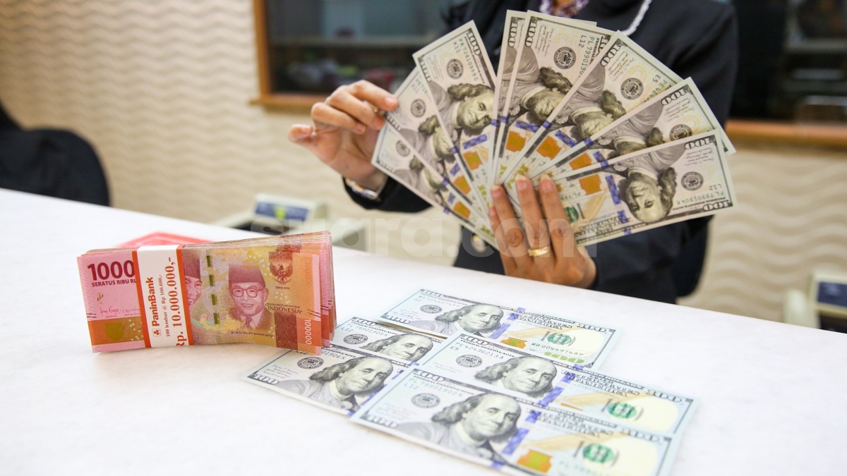 Rupiah Benar-benar Berotot Lawan Dolar AS di Akhir Perdagangan Hari Ini