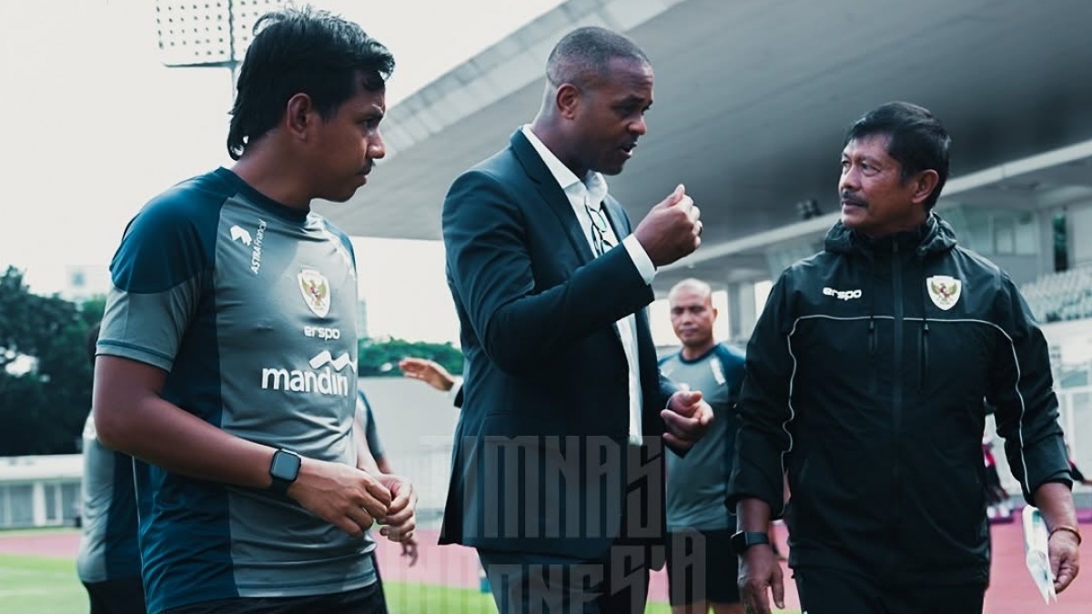 Patrick Kluivert Bertemu 3 Pemain Keturunan, Satu Langsung Salaman!