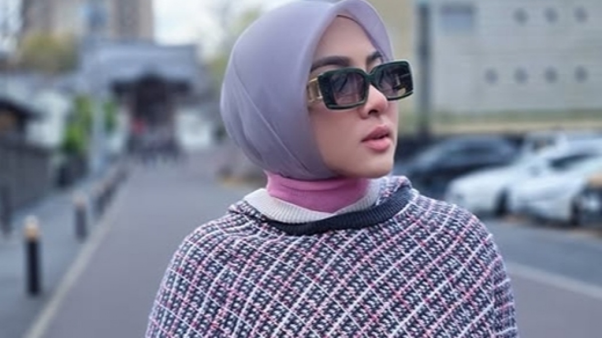 Cincin Unik Syahrini Bikin Nyebut, Harganya Setara Rumah Mewah!