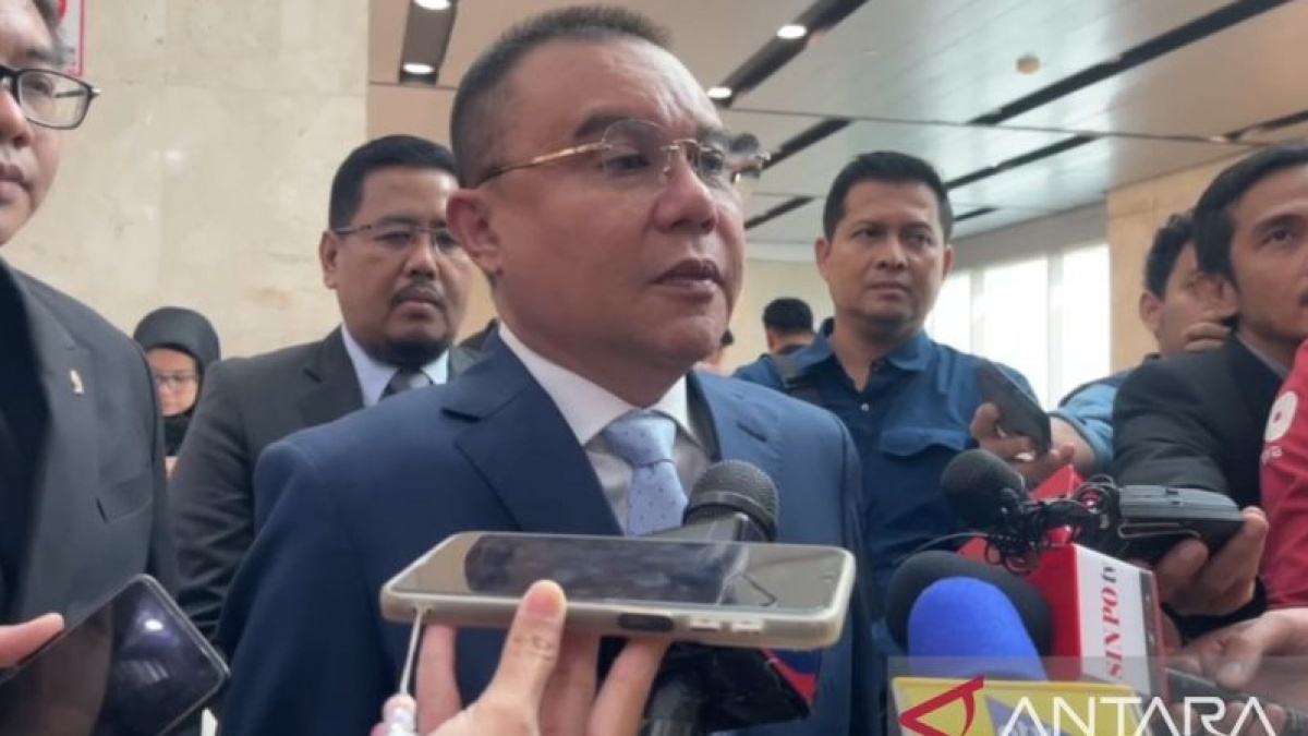 Bentuk Tim Supervisi Penulisan Ulang Sejarah Indonesia, DPR Ragukan Kemenbud?